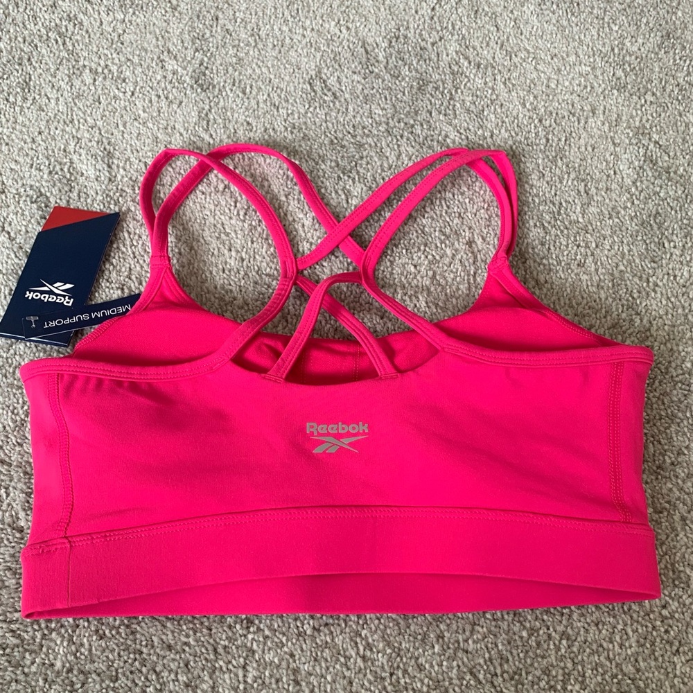 NEW Reebok Sports Bra - Picture 6 of 6